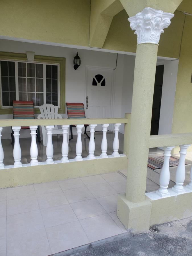 Comfy Guest Rooms Port Antonio Exteriör bild